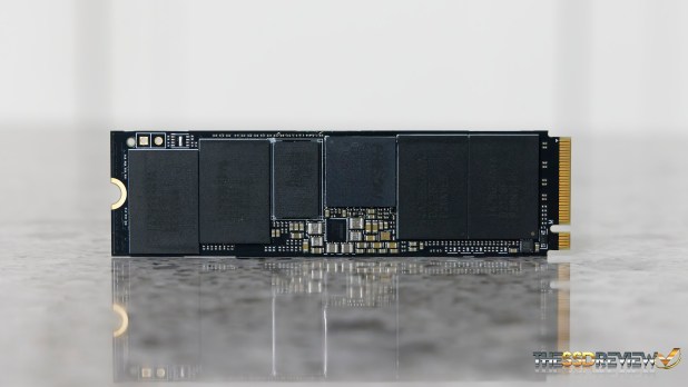 Đánh giá Corsair MP600 Pro XT Gen4 NVMe SSD với bộ điều khiển Phison E18