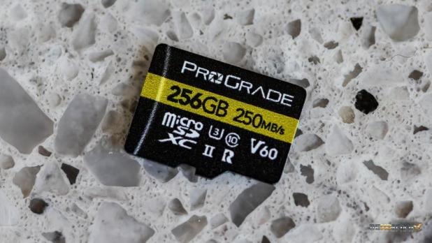Đánh giá đầu đọc thẻ ProGrade Gold MicroSD UHS-II V60