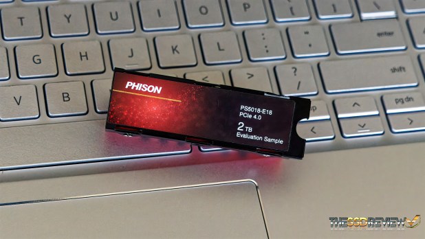 Khảo sát SSD Phison PCIe 4.0 , Laptop thế hệ 4 đạt tốc đột 7000MB/s?
