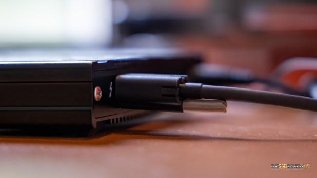 Xem xét Đầu đọc thẻ Sonnet SF3 CFexpressB và XQD Pro Thunderbolt 3 –